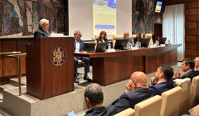 A Bergamo il ministro del lavoro Calderone ospite del convegno “Produrre valore sociale”
