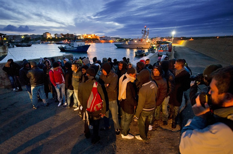 Migranti, tre incontri e una mostra su Bergamo-Lampedusa
