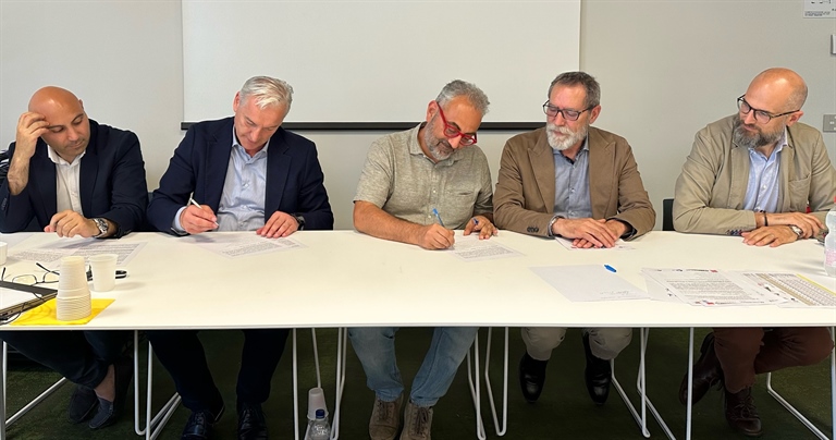Servizi sociali, approvate le tabelle del costo del lavoro  Centrali cooperative e sindacati scrivono ai sindaci: “Irrimandabile l’adeguamento delle tariffe”