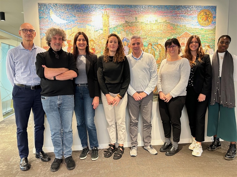 La cooperativa Kitty's Launderette di Liverpool in visita a Bergamo