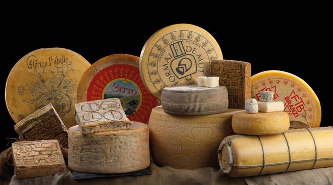 Forme: Bergamo capitale europea dei formaggi